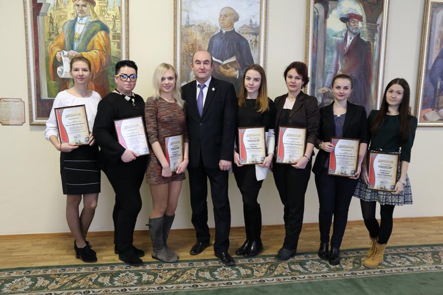 Поздравляем Елену Капуста